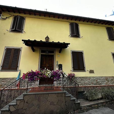 A Collodi Io & Mamma100 M Dal Parco Di Pinocchio B&B 외부 사진