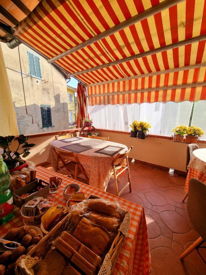 A Collodi Io & Mamma100 M Dal Parco Di Pinocchio B&B 외부 사진