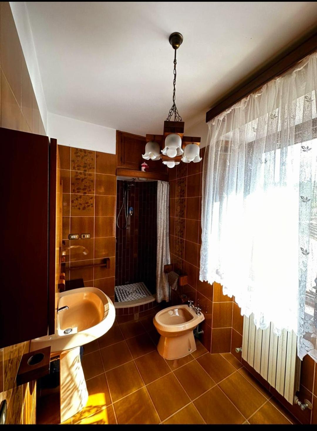 A Collodi Io & Mamma100 M Dal Parco Di Pinocchio B&B 객실 사진