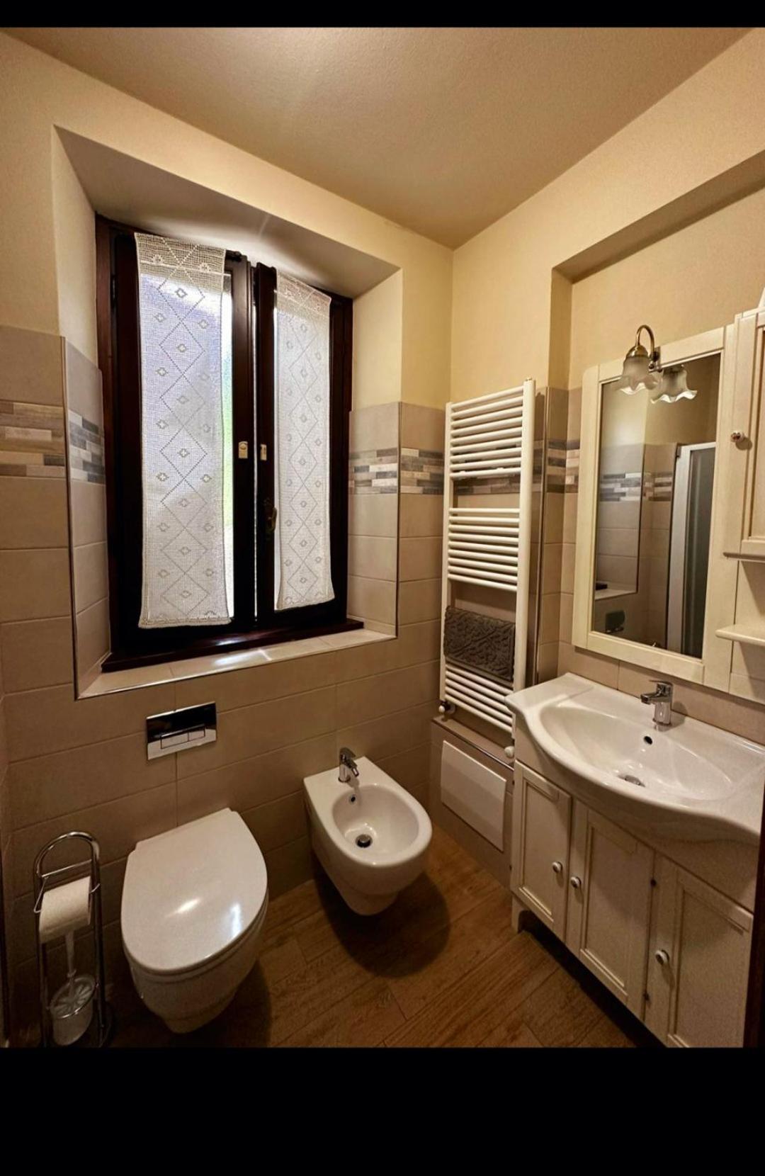 A Collodi Io & Mamma100 M Dal Parco Di Pinocchio B&B 객실 사진